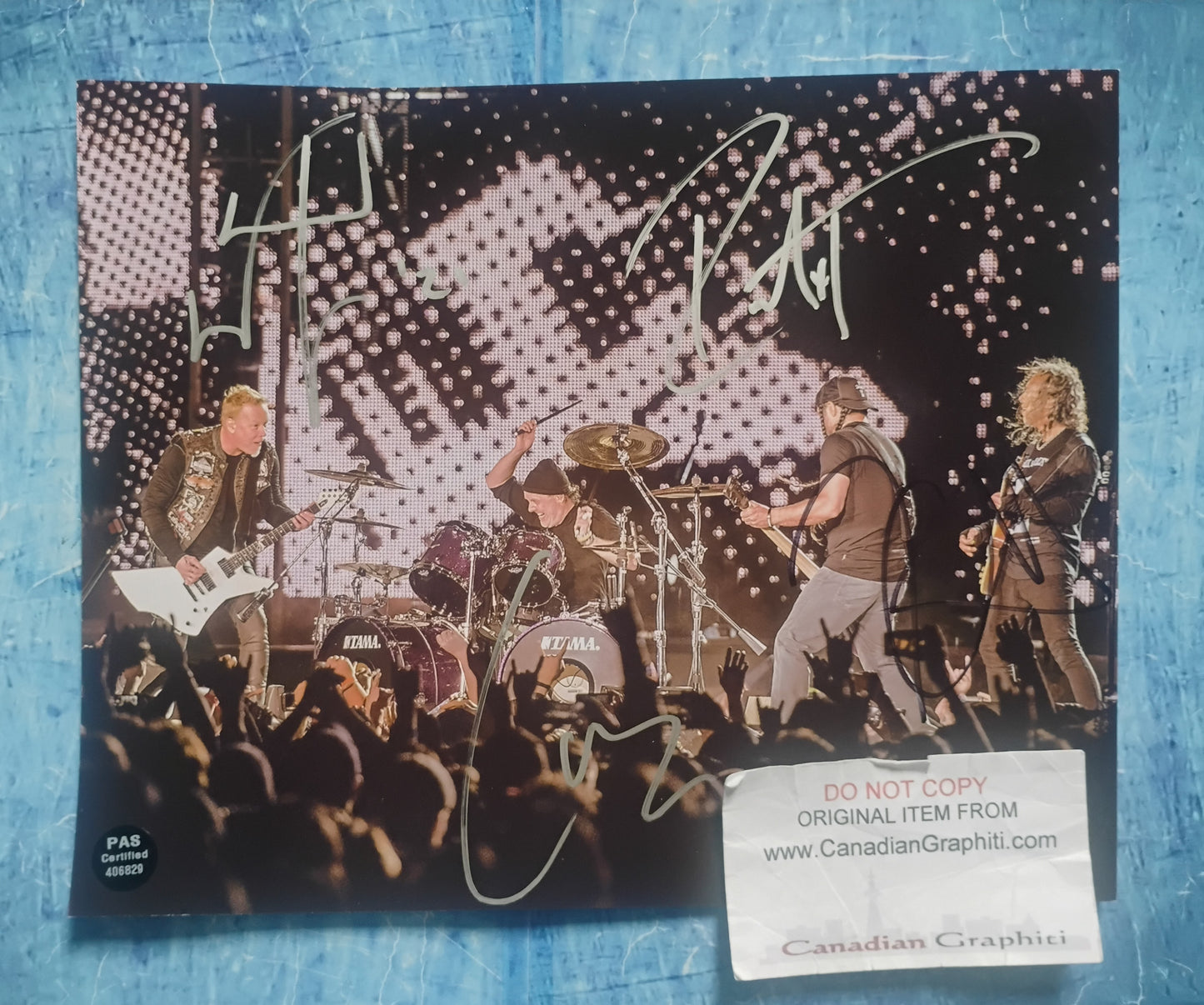 Metallica Hand Signed Autograph 8x10 Photo COA James Hetfield, Kirk Hammett, Robert Trujillo & Lars Ulrich