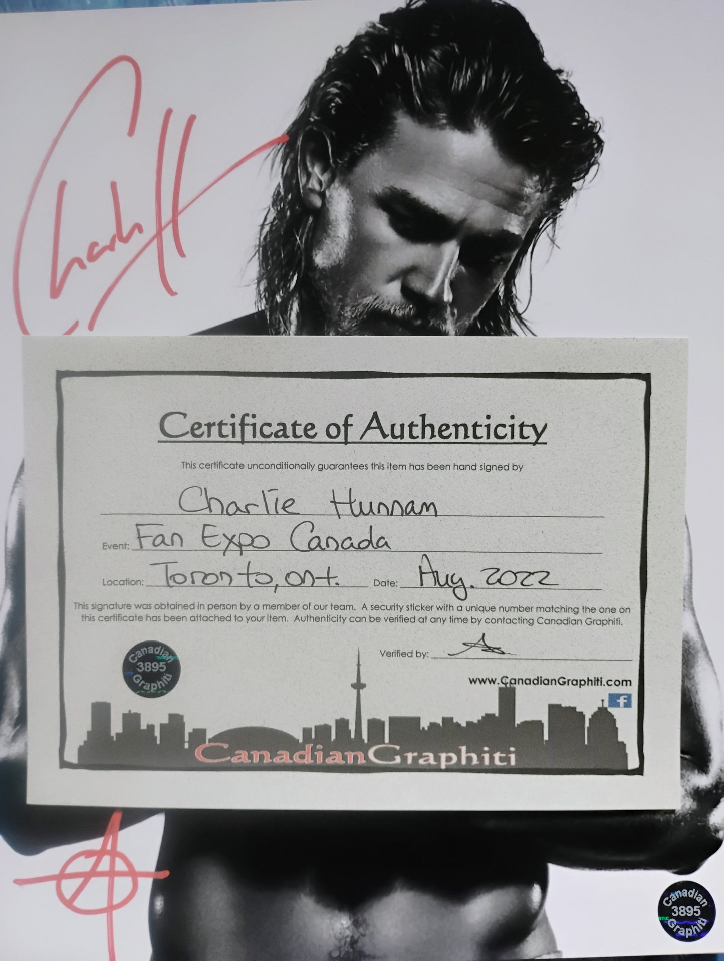 Charlie Hunnam Hand Signed Autograph 8x10 Photo COA