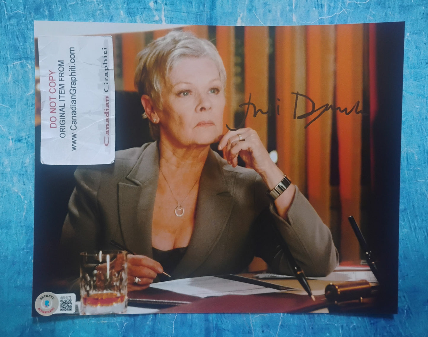 Judi Dench Hand Signed Autograph 8x10 Photo BAS COA