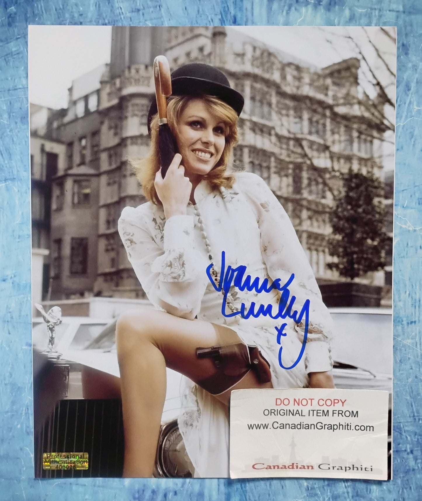 Joanna Lumley Hand Signed Autograph 8x10 Photo COA