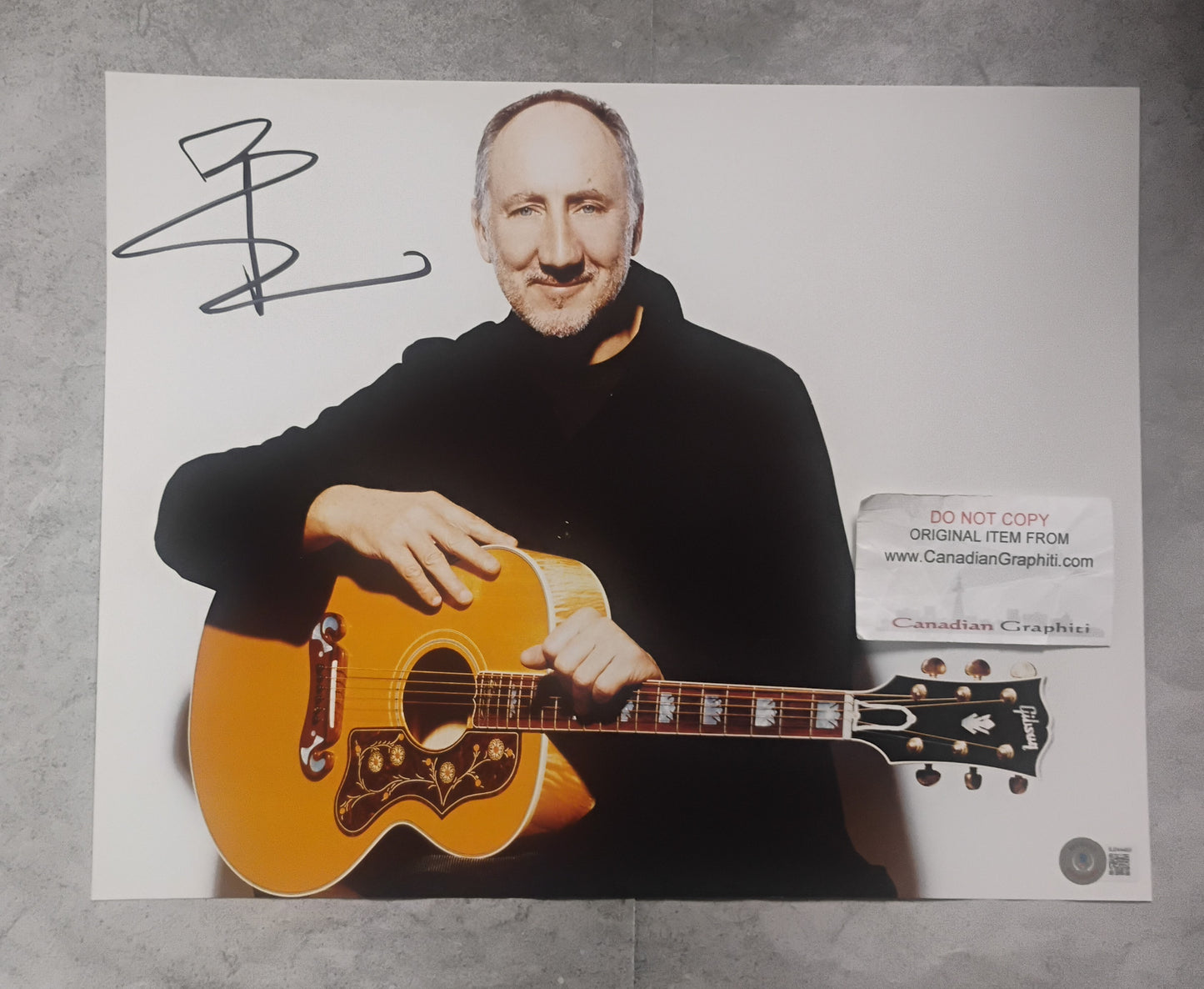 Pete Townshend Hand Signed Autograph 11x14 Photo BAS COA The Who