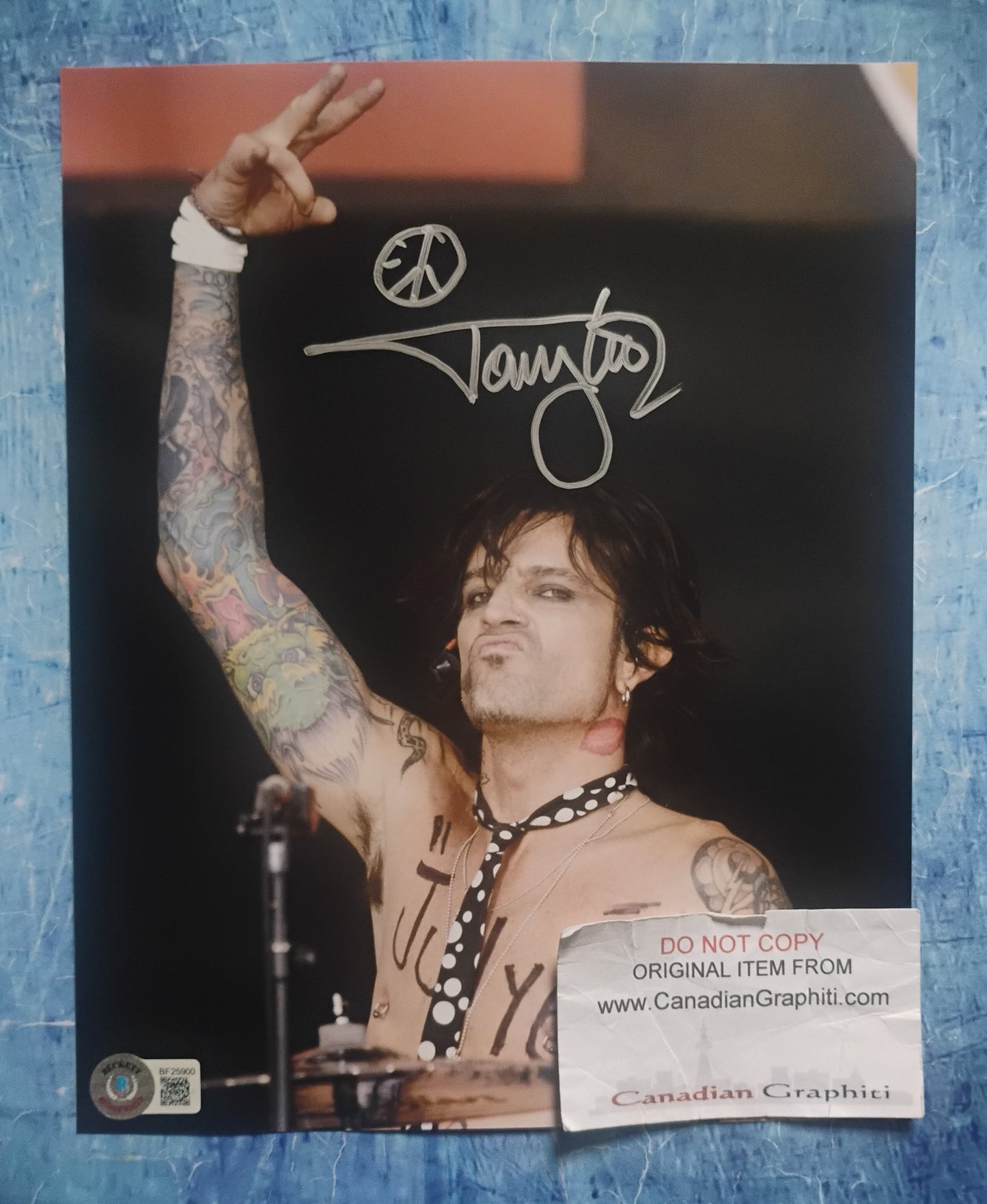 Tommy Lee Hand Signed Autograph 8x10 Photo BAS COA Motley Crue