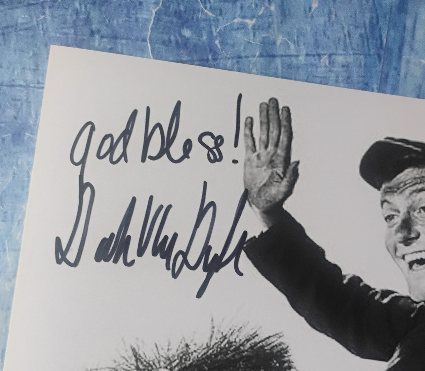 Dick Van Dyke Hand Signed Autograph 8x10 Photo COA