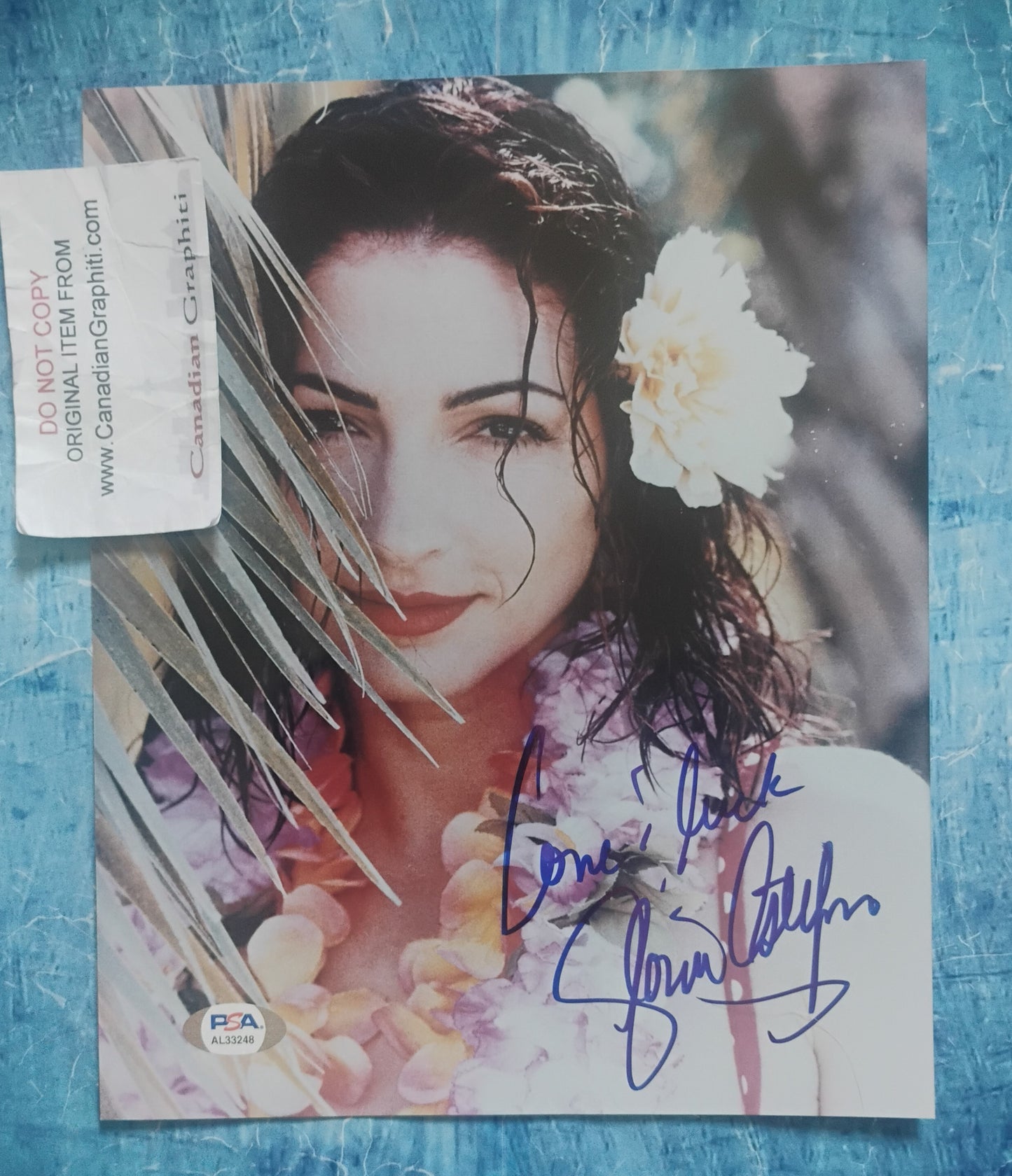 Gloria Estefan Hand Signed Autograph 8x10 Photo PSA COA