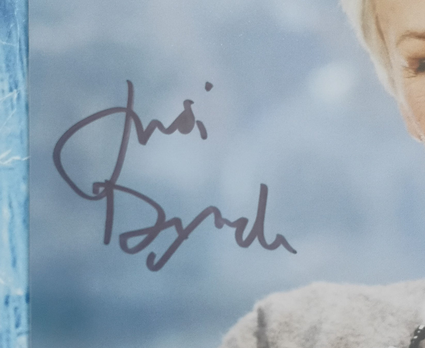 Judi Dench Hand Signed Autograph 8x10 Photo BAS COA