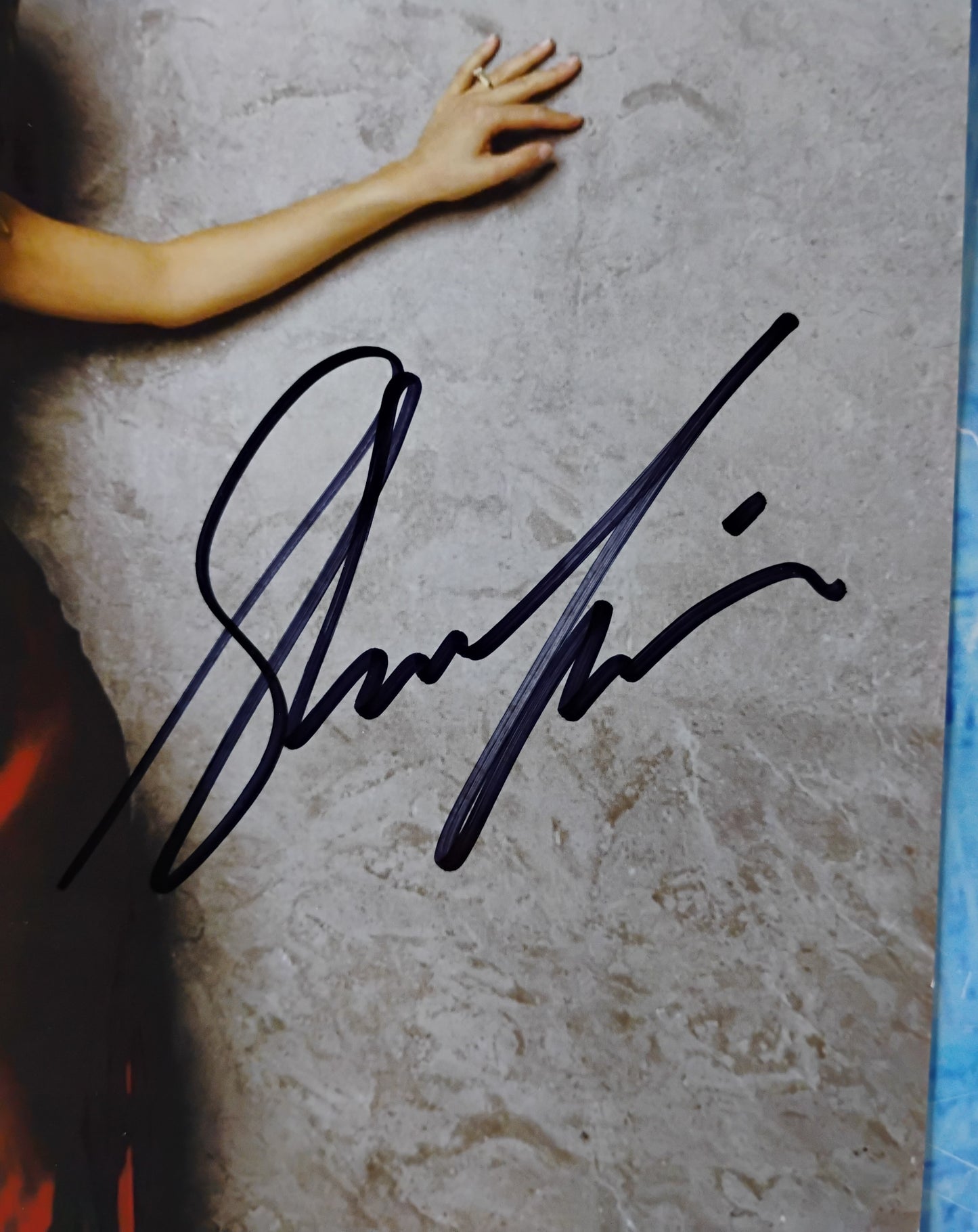 Shania Twain Hand Signed Autograph 8x10 Photo COA