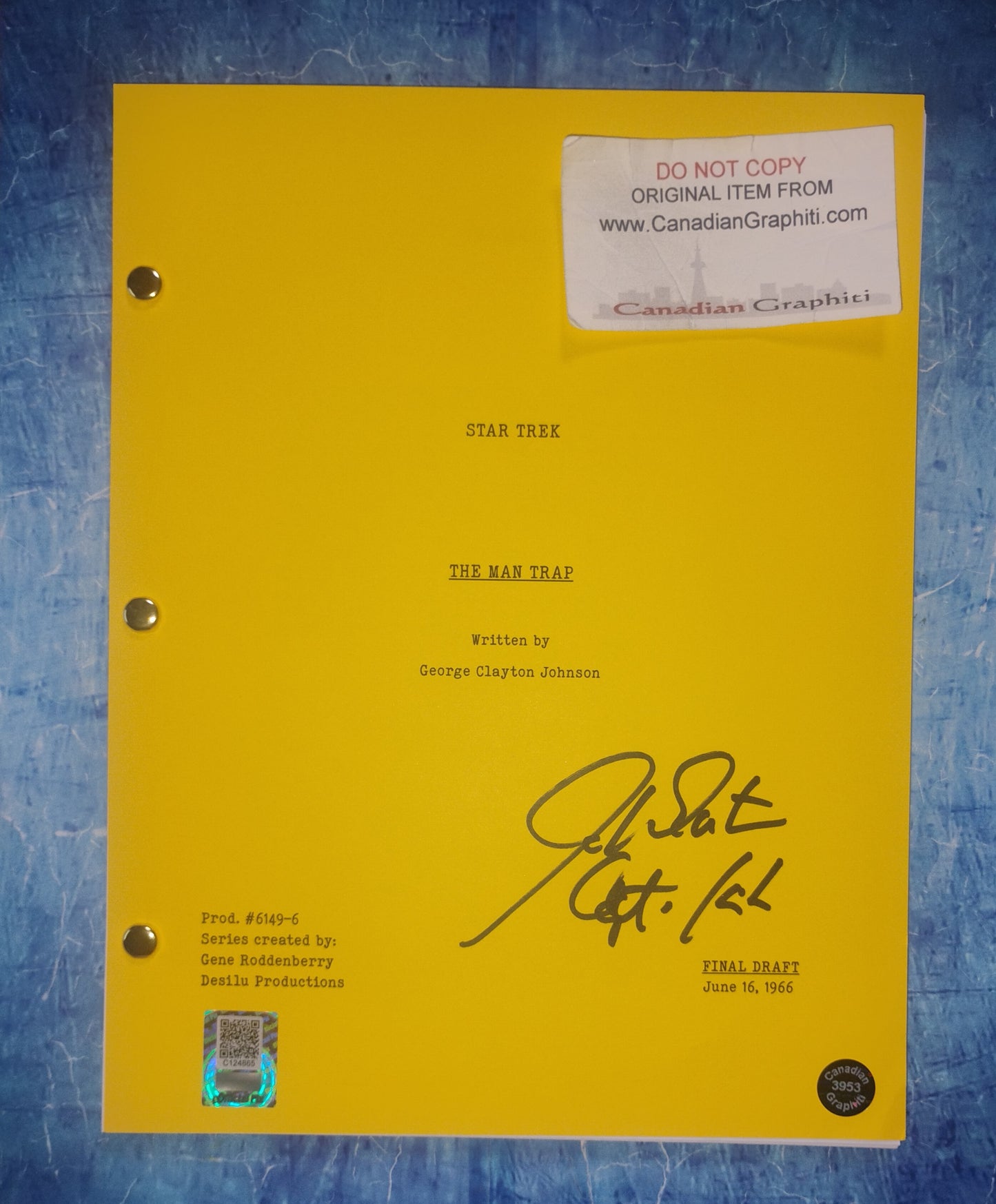 William Shatner Hand Signed Autograph Star Trek Script OPix COA