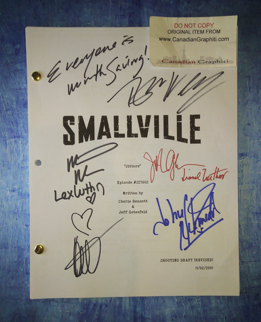 Smallville 5x Cast Hand Signed Autograph Script COA Tom Welling