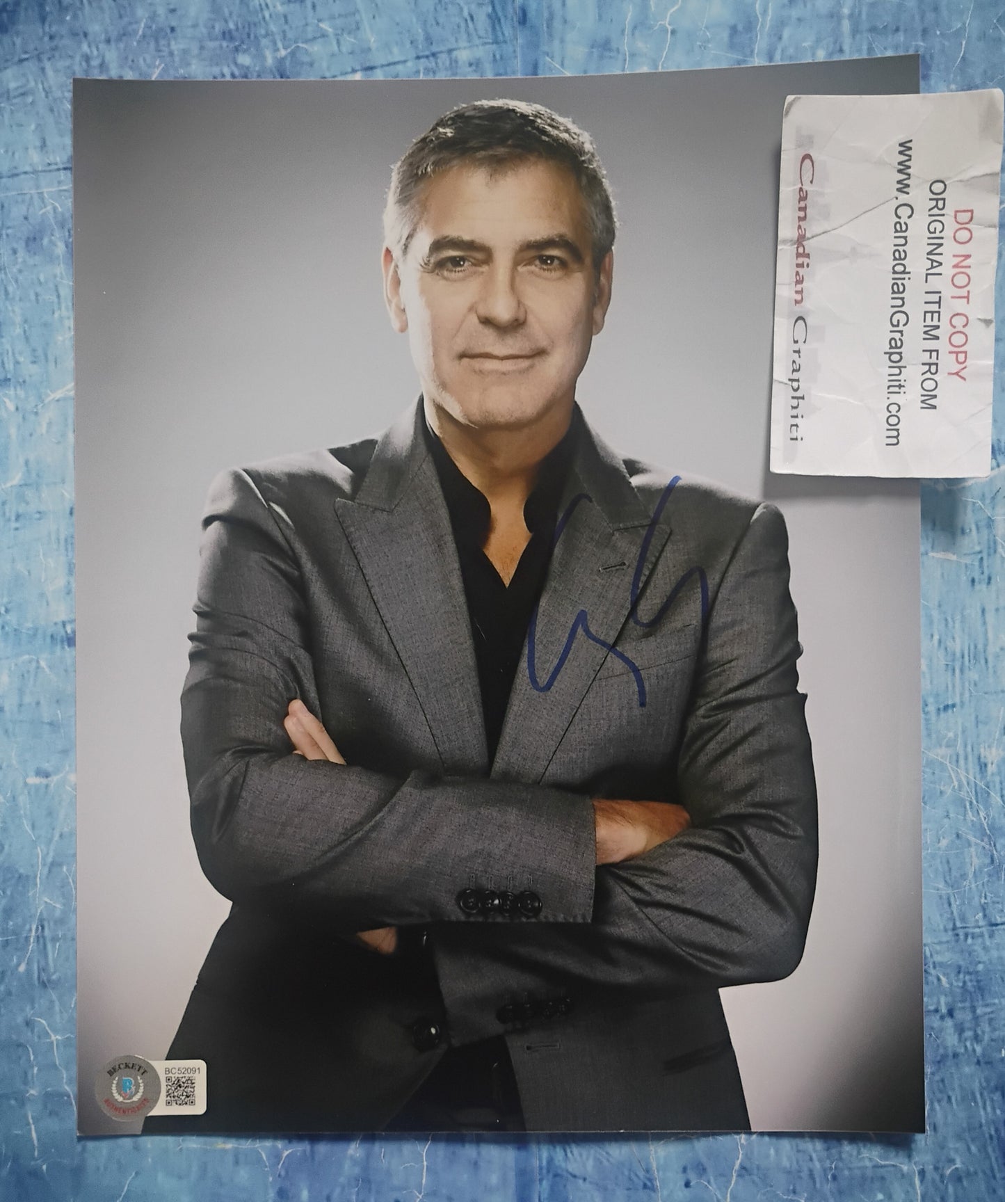 George Clooney Hand Signed Autograph 8x10 Photo BAS COA