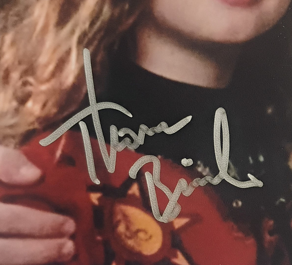 Hocus Pocus Cast Hand Signed Autograph 8x10 Photo JSA COA Omri Katz, Thora Birch & Vinessa Shaw