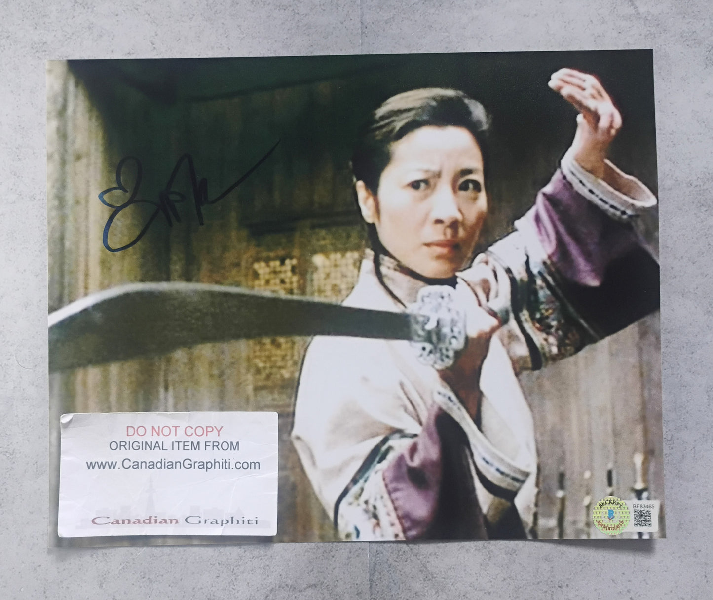 Michelle Yeoh Hand Signed Autograph 8x10 Photo BAS COA