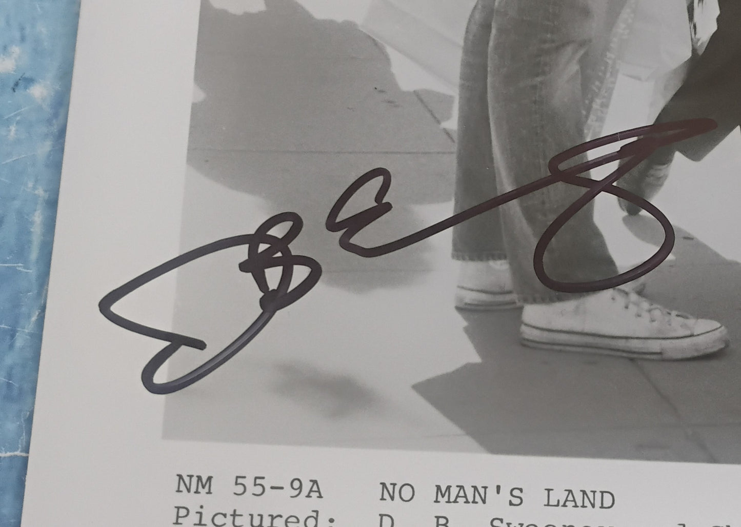 Charlie Sheen DB Sweeney Hand Signed Autograph 8x10 Photo COA No Man's Land