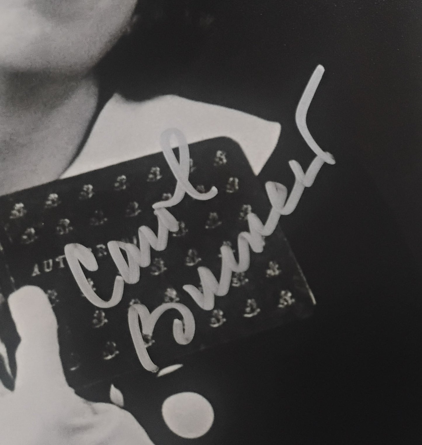 Carol Burnett Hand Signed Autograph 8x10 Photo BAS COA