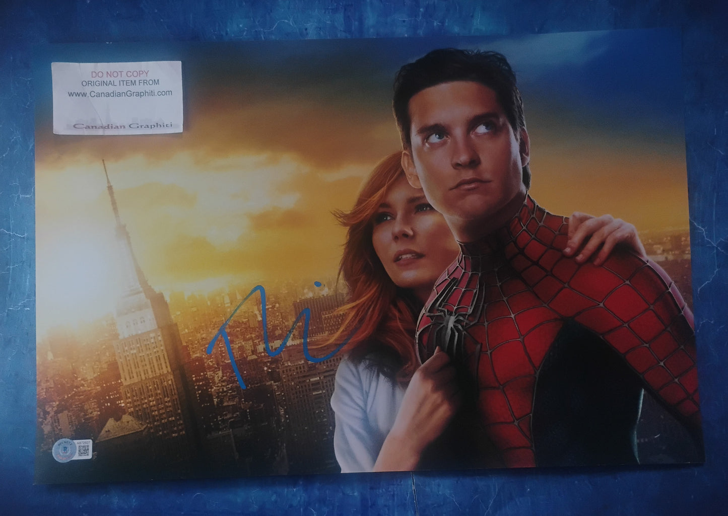 Tobey Maguire Hand Signed Autograph Photo BAS COA Spider-man