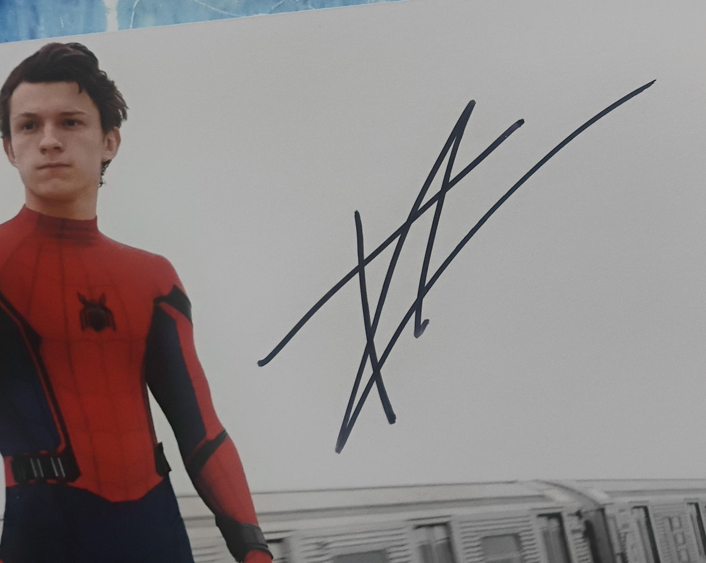 Tom Holland Hand Signed Autograph 8x10 Photo BAS COA Spider-man