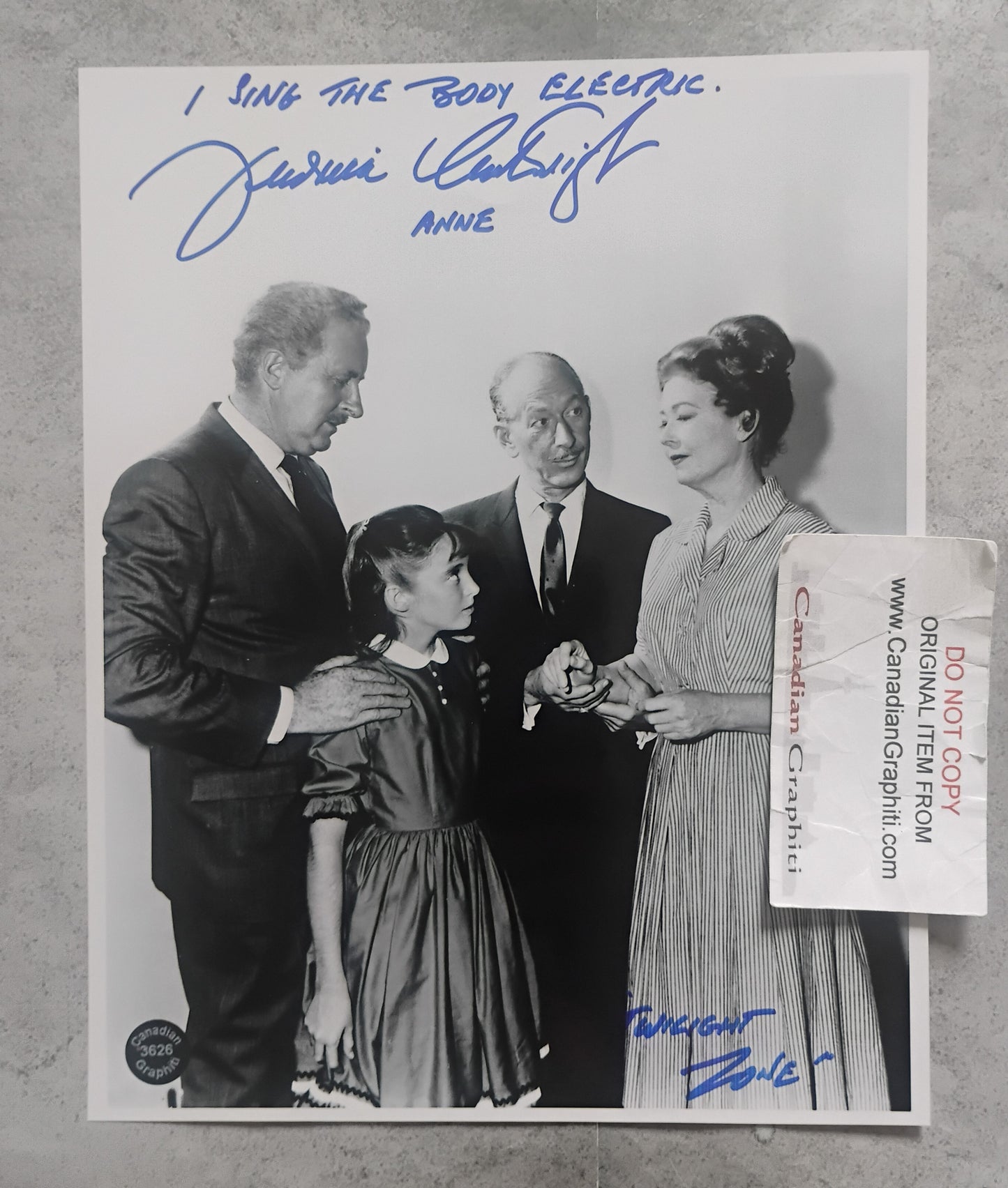 Veronica Cartwright Hand Signed Autograph 8x10 Photo COA Twilight Zone