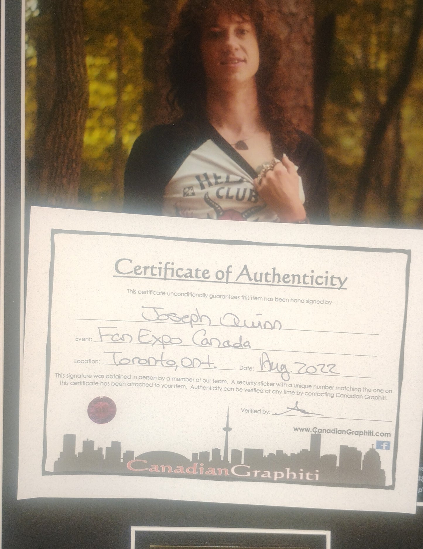 Joseph Quinn Hand Signed Autograph Photo Framed COA Stranger Things