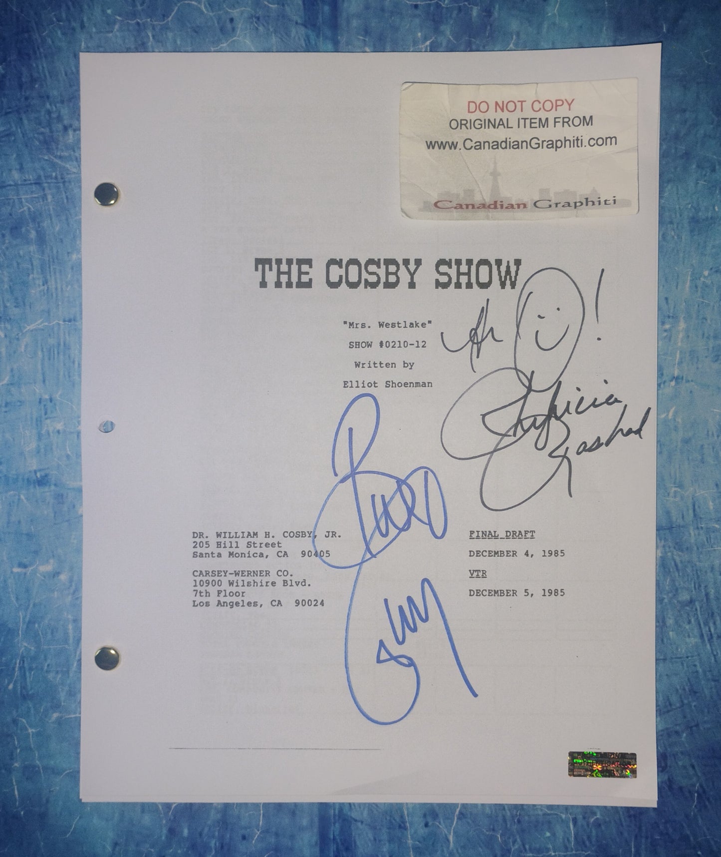 Phylicia Rashad & Bill Cosby Hand Signed Autograph The Cosby Show Script COA