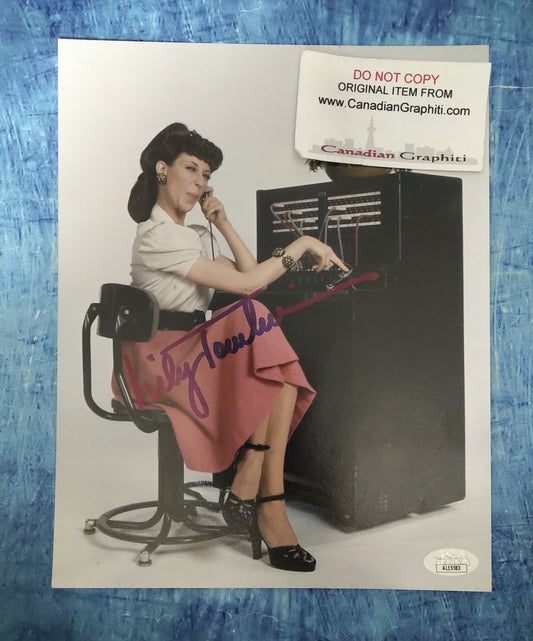 Lily Tomlin Hand Signed Autograph 8x10 Photo JSA COA