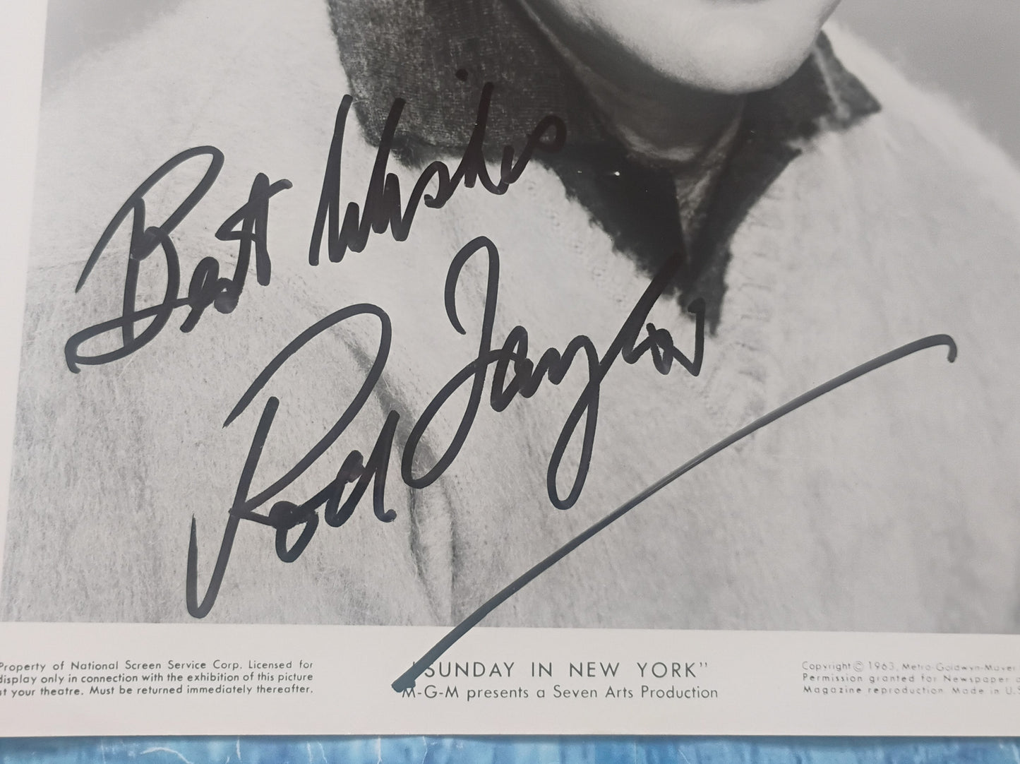 Rod Taylor Hand Signed Autograph 8x10 Photo JSA COA