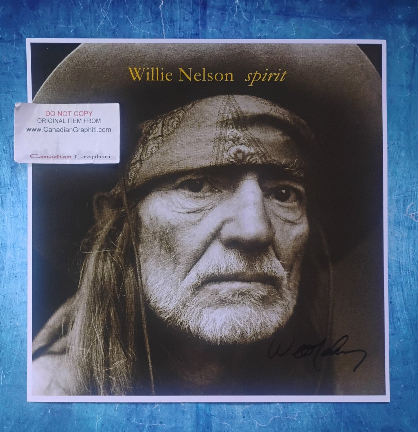 Willie Nelson Hand Signed Autograph Photo COA