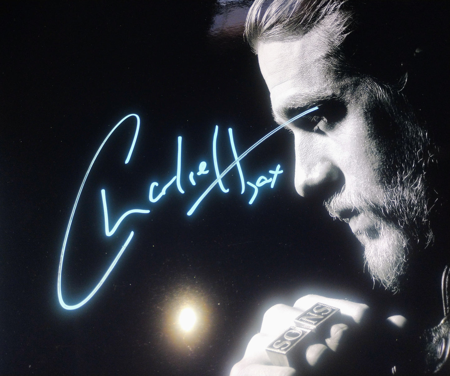 Charlie Hunnam Hand Signed Autograph 11x14 Photo COA