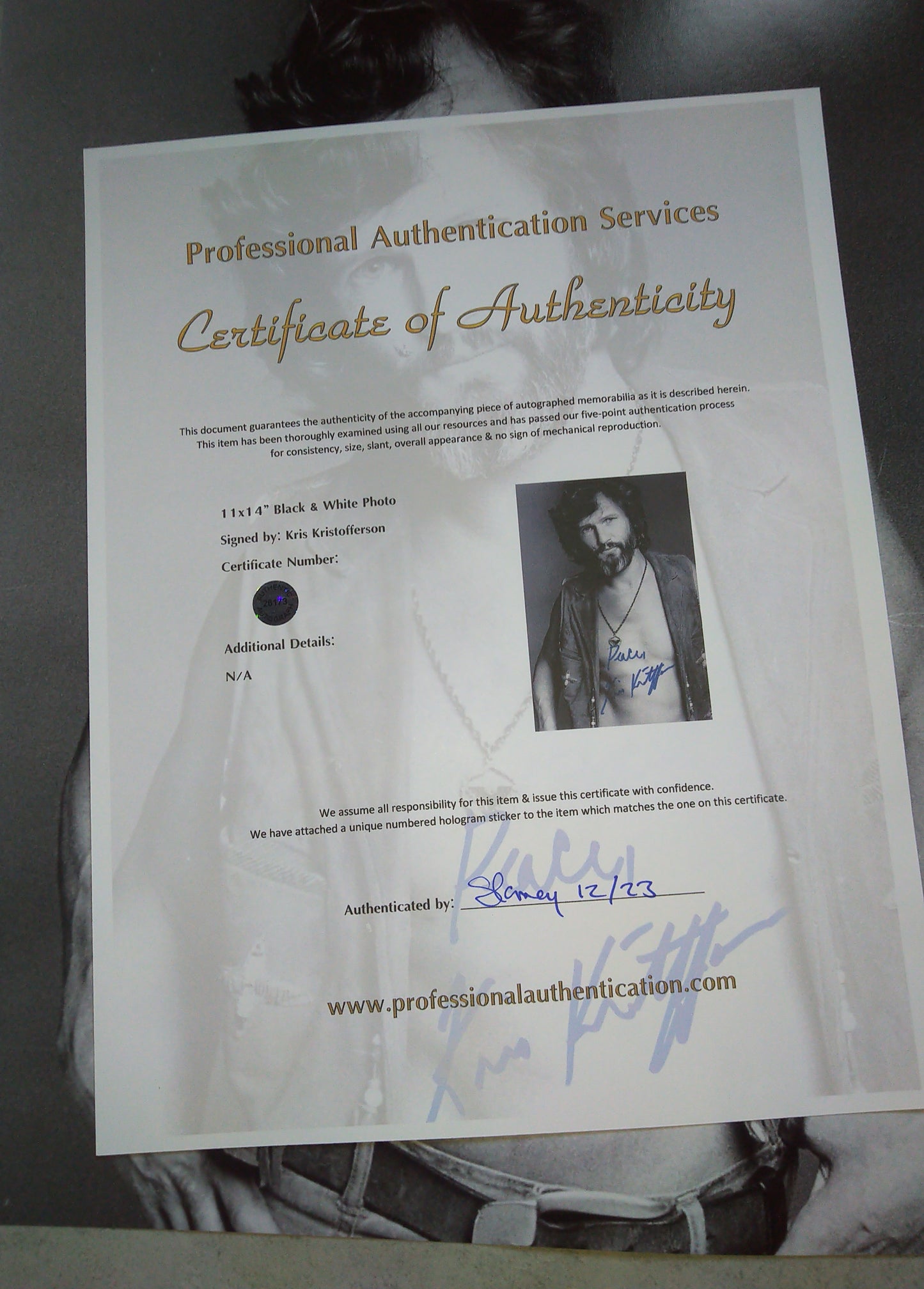 Kris Kristofferson Hand Signed Autograph 11x14 Photo COA