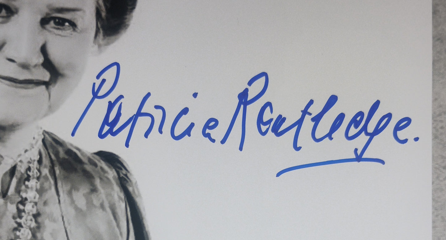 Patricia Routledge Hand Signed Autograph Photo COA Keeping Up Appearances