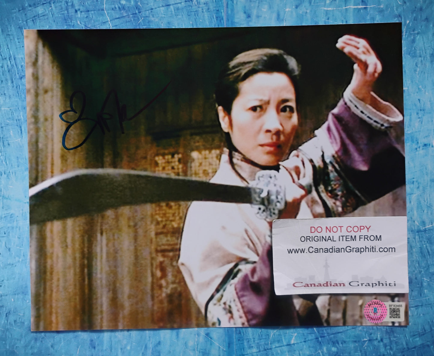 Michelle Yeoh Hand Signed Autograph 8x10 Photo BAS COA