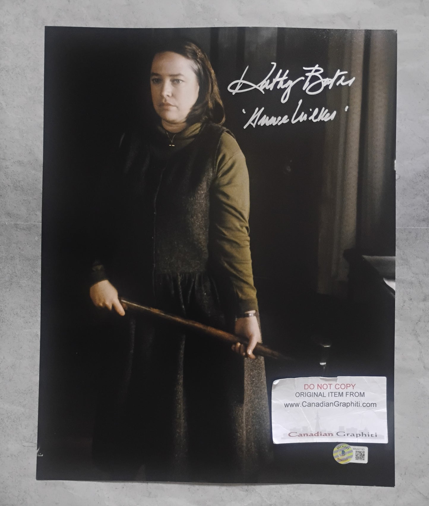 Kathy Bates Hand Signed Autograph 11x14 Photo BAS COA Misery