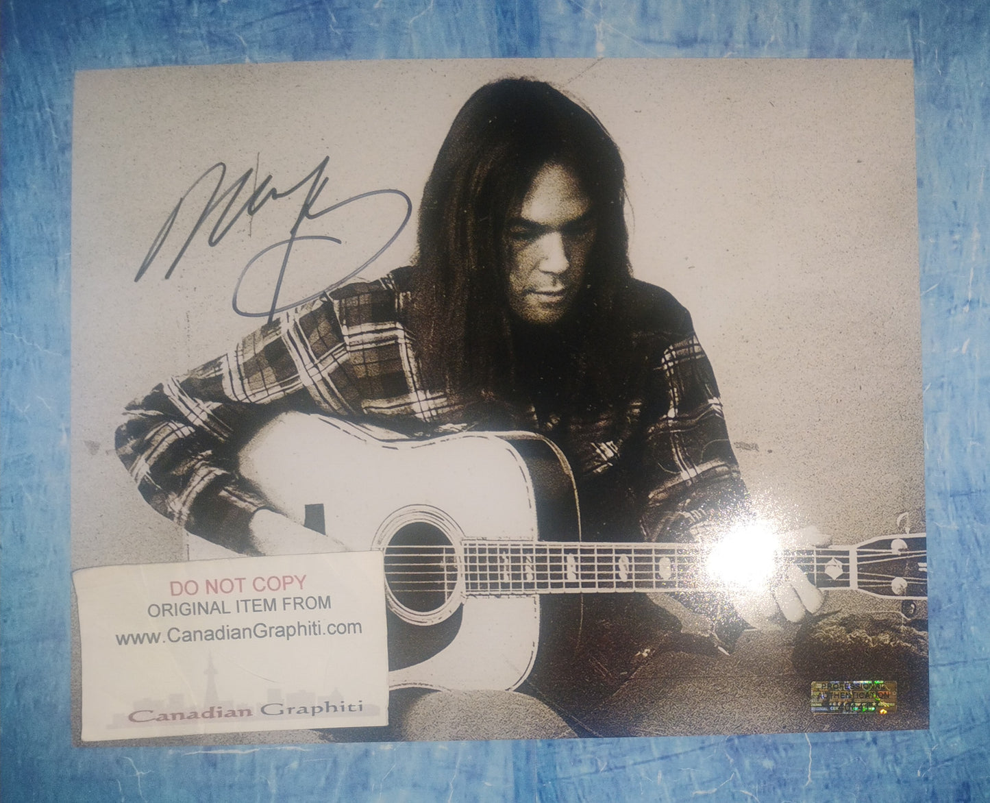 Neil Young Hand Signed Autograph 8x10 Photo COA