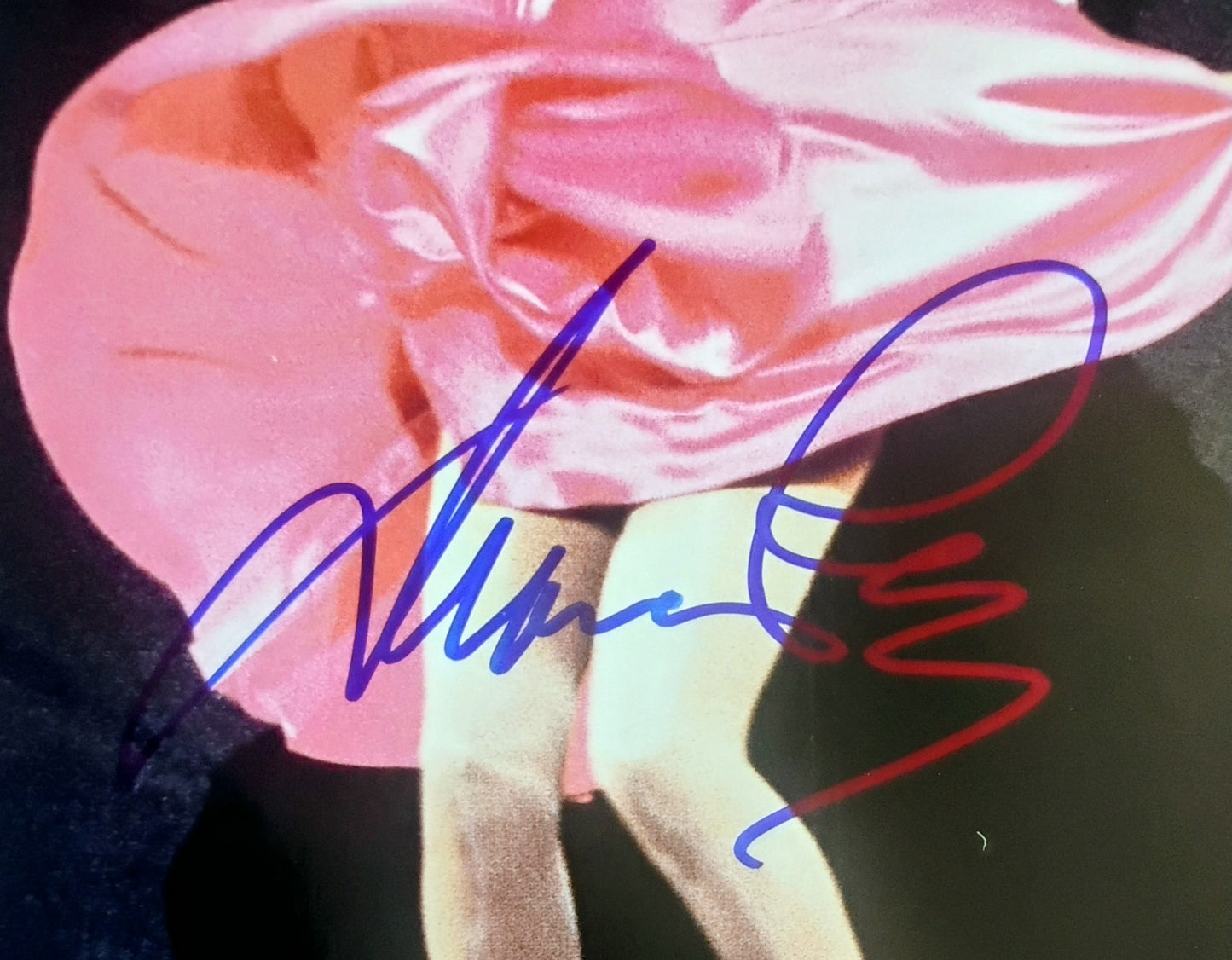 Diana Ross Hand Signed Autograph 8x10 Photo BAS COA