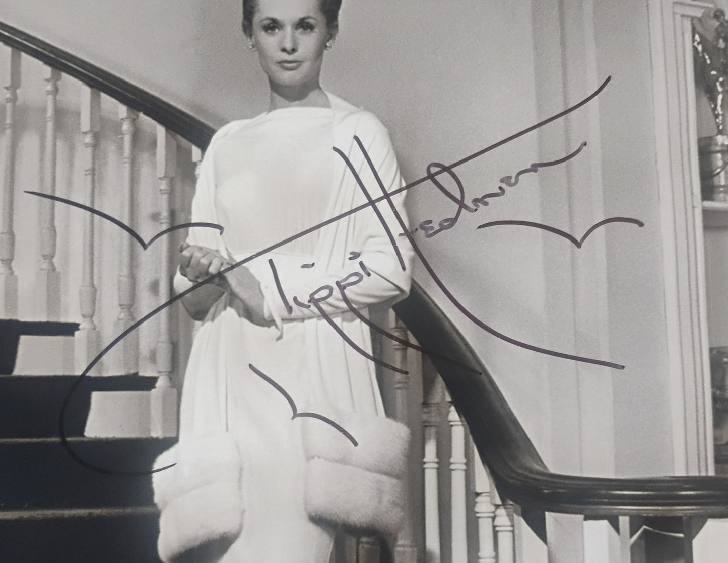 Tippi Hedren Hand Signed Autograph 8x10 Photo BAS COA