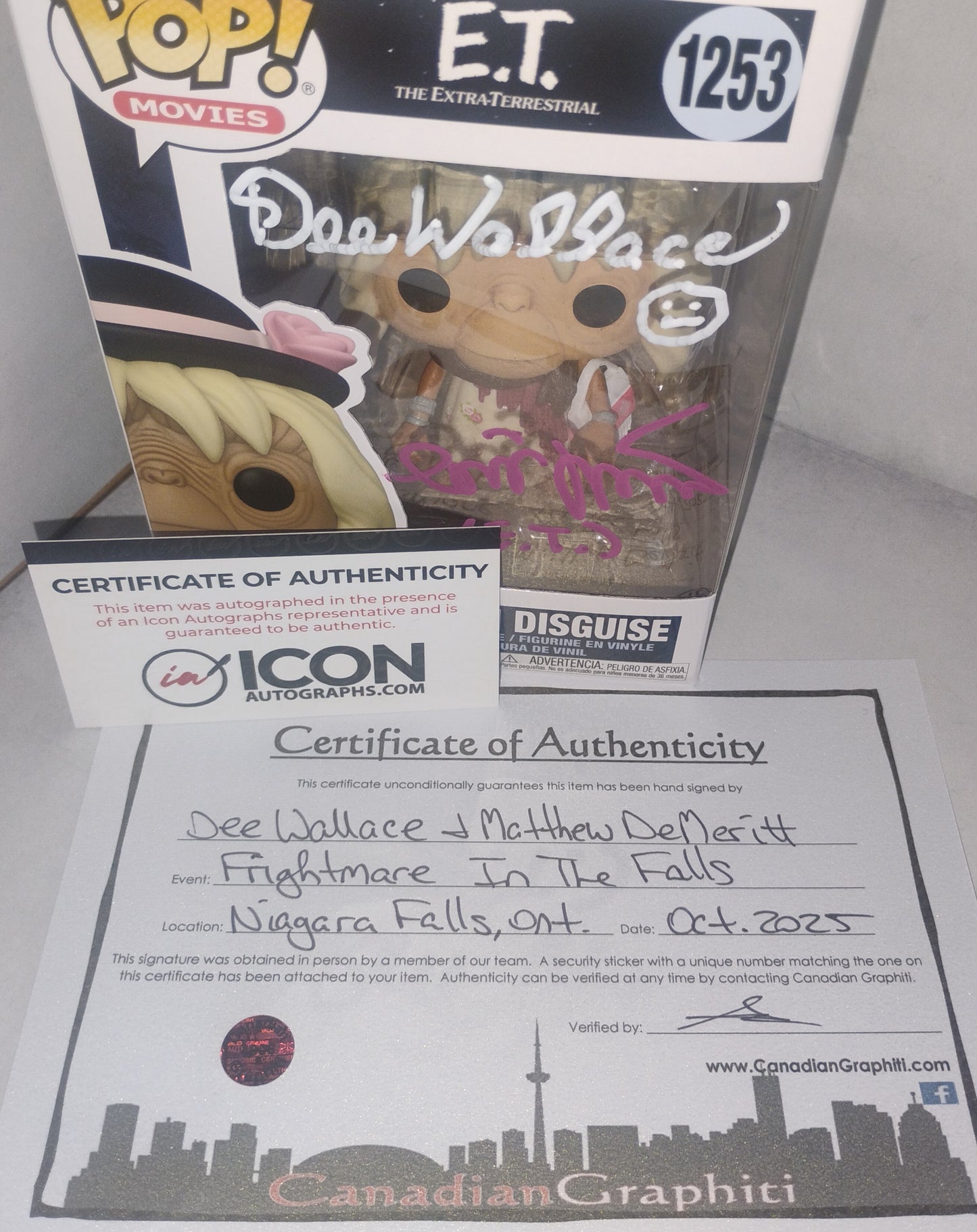 Dee Wallace & Matthew De Meritt Hand Signed Autograp E.T  Funko Pop COA