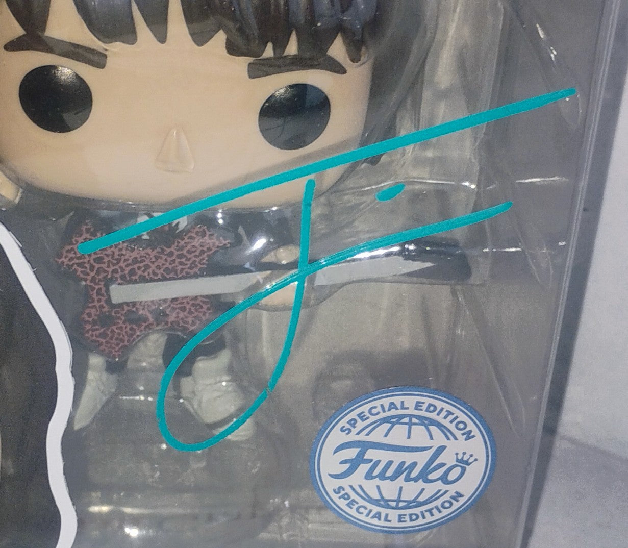 Joseph Quinn Hand Signed Autograph Stranger Things Funko Pop BAS COA Eddie Munson