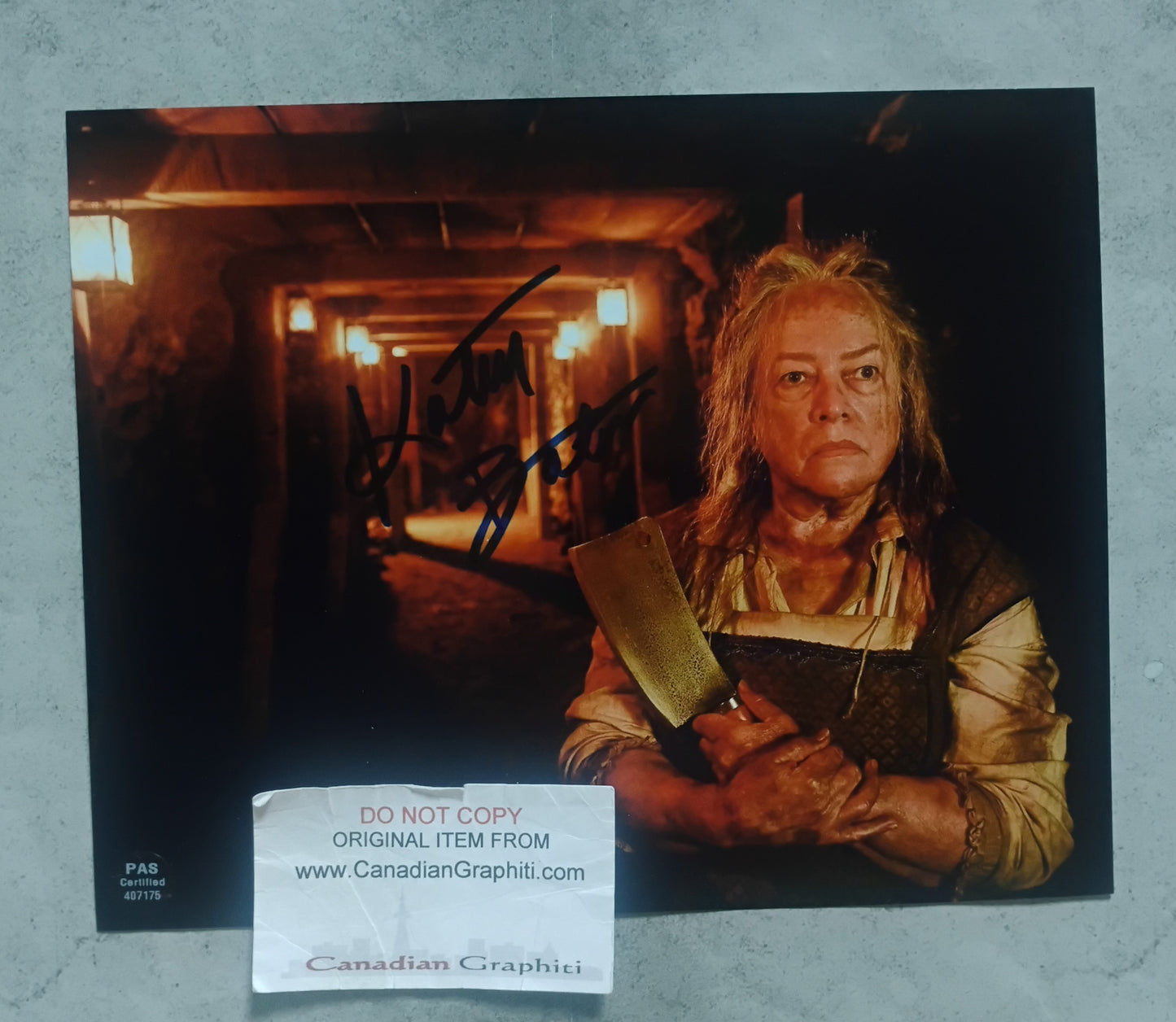 Kathy Bates Hand Signed Autograph 8x10 Photo COA American Horror Story