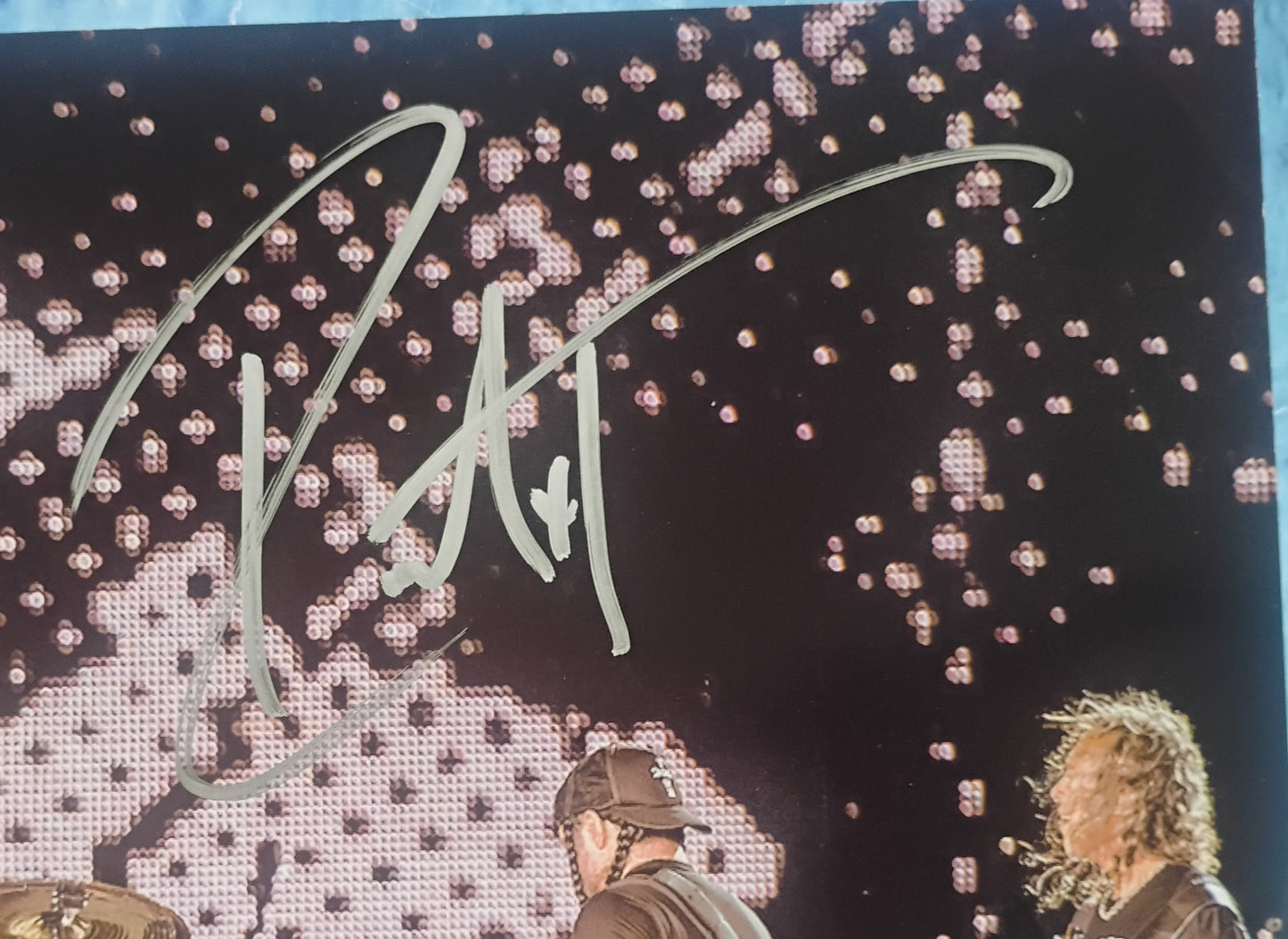 Metallica Hand Signed Autograph 8x10 Photo COA James Hetfield, Kirk Hammett, Robert Trujillo & Lars Ulrich