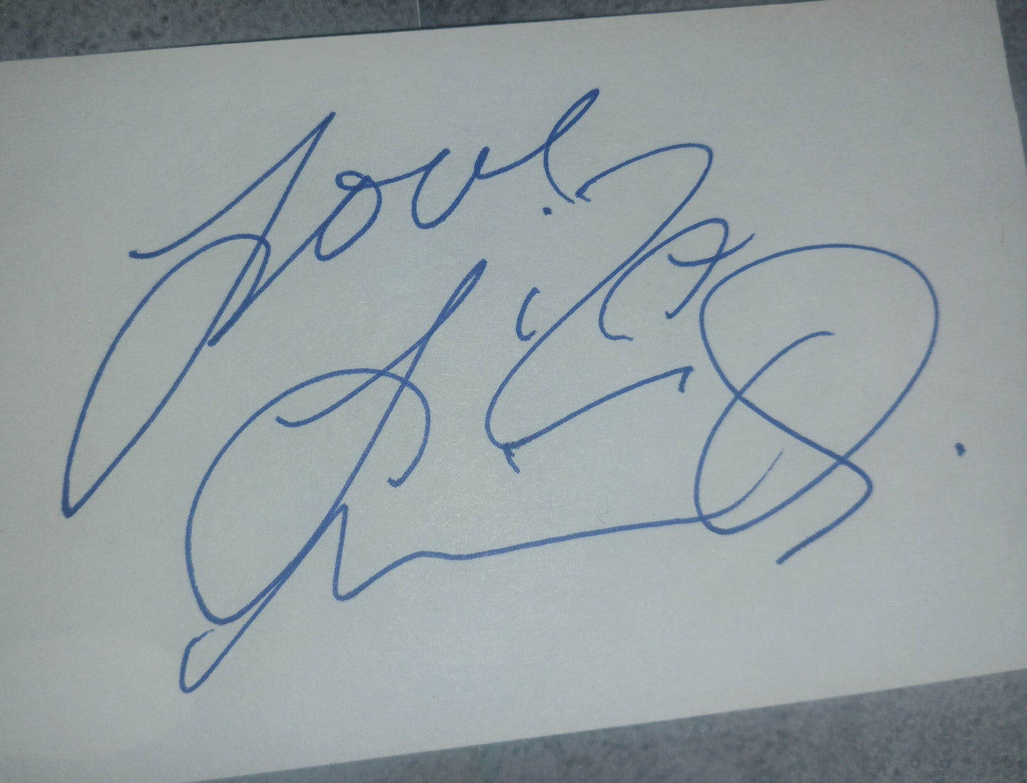 Liza Minnelli Hand Signed Autograph Index Card JSA COA
