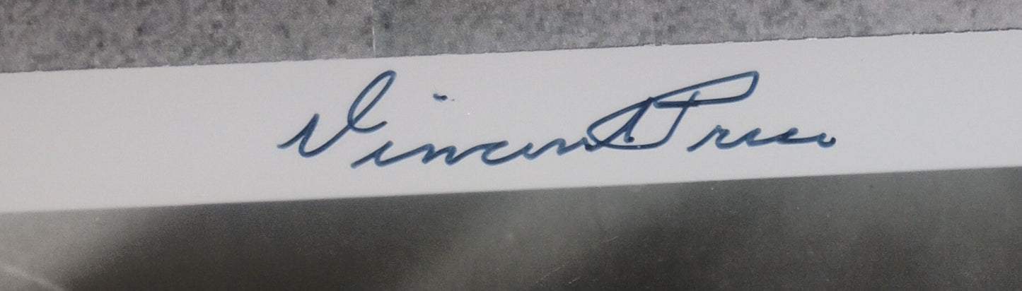 Vincent Price Hand Signed Autograph 8x10 Photo PSA COA