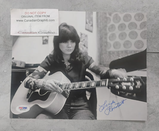 Linda Ronstadt Hand Signed Autograph 8x10 Photo PSA COA
