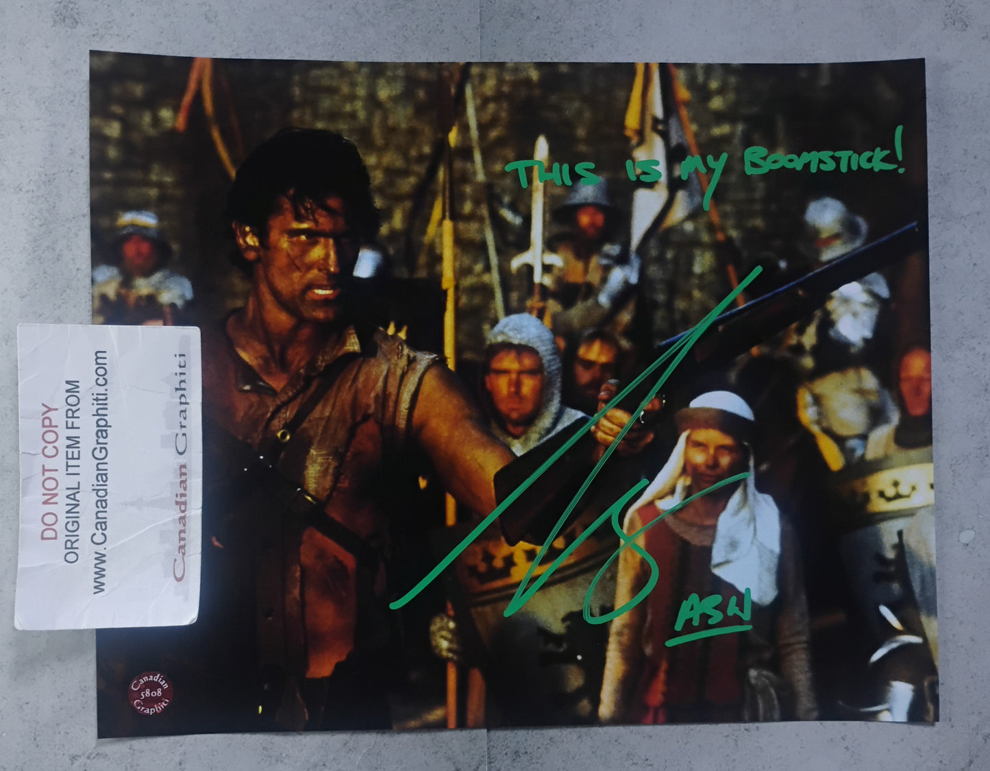 Bruce Campbell Hand Signed Autograph 8x10 Photo COA Evil Dead