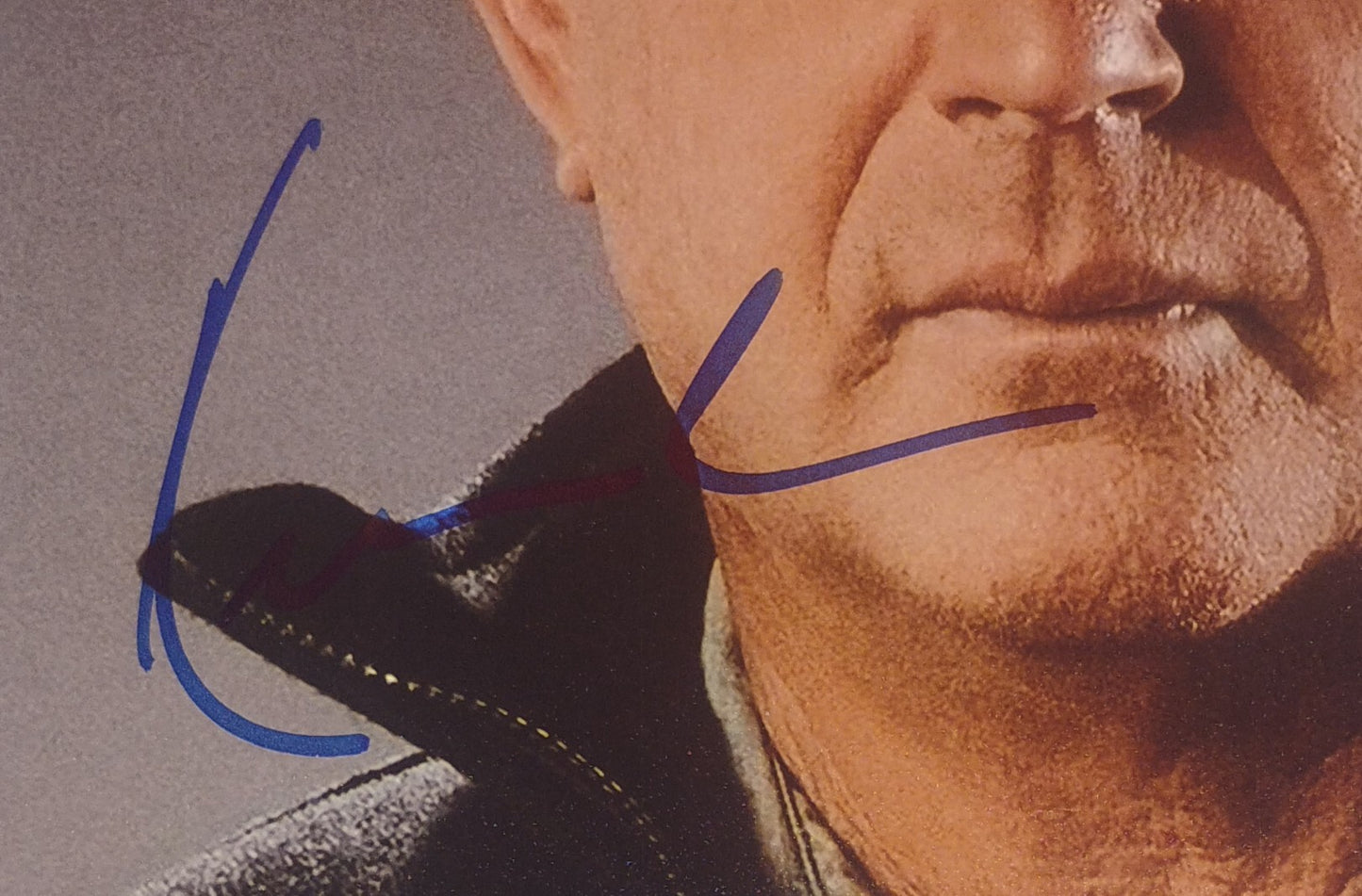 Kevin Costner Hand Signed Autograph 8x10 Photo JSA COA Yellowstone
