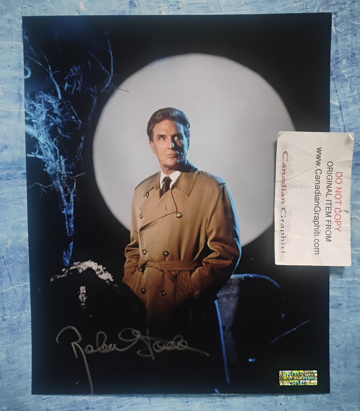 Robert Stack Hand Signed Autograph 8x10 Photo COA Unsolved Mysteries