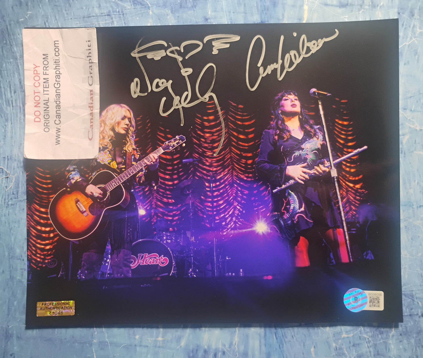 Ann Wilson & Nancy Wilson Hand Signed Autograph 8x10 Photo BAS COA Heart