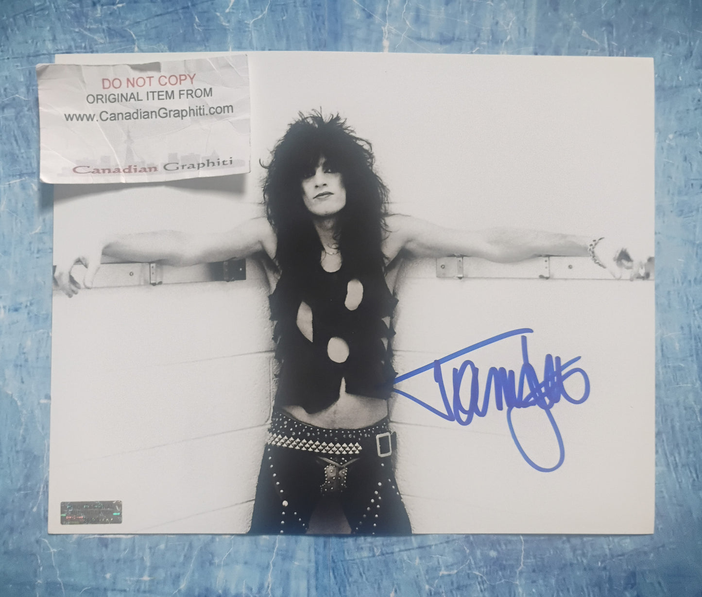 Tommy Lee Hand Signed Autograph 8x10 Photo COA Motley Crue