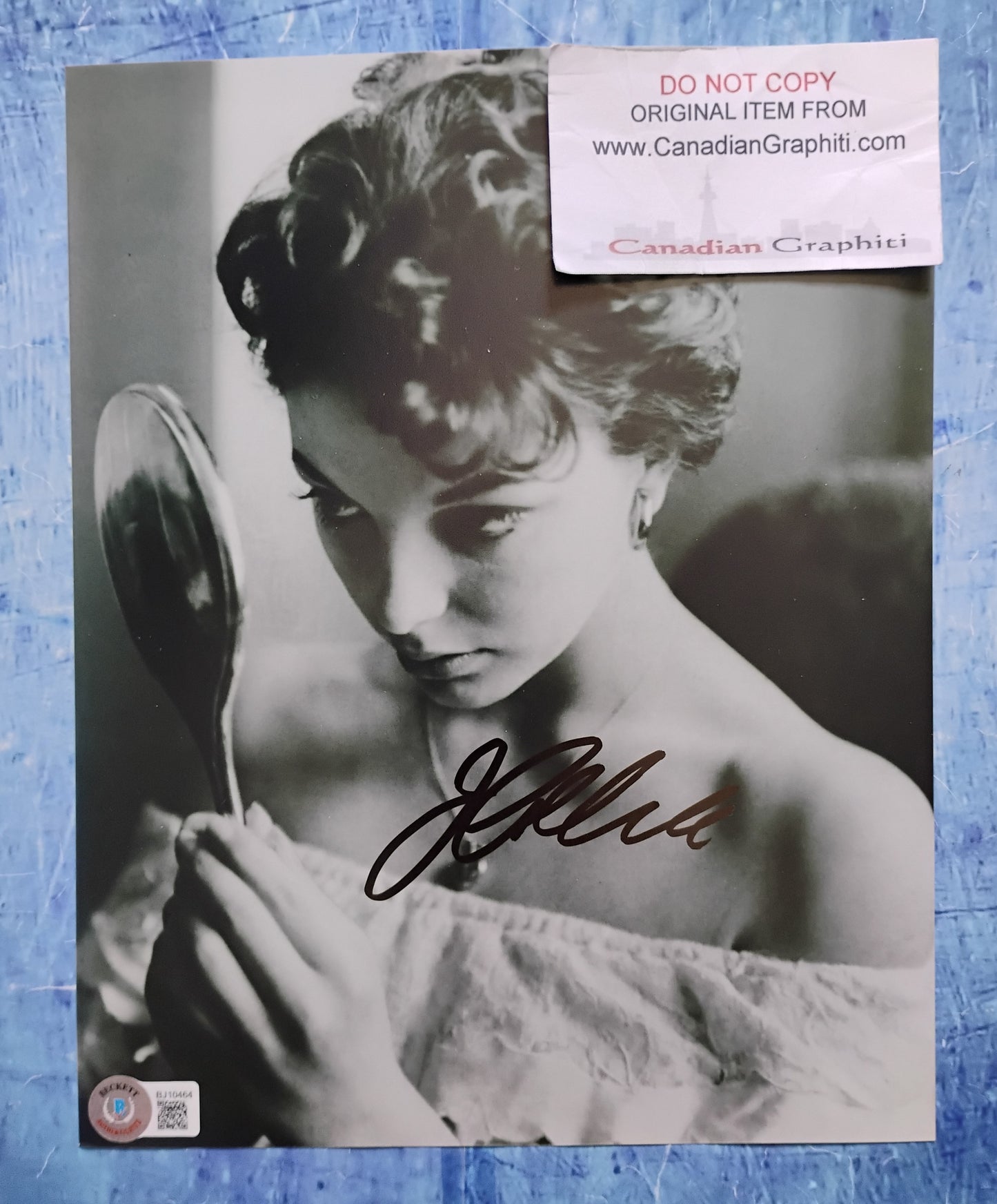Joan Collins Hand Signed Autograph 8x10 Photo BAS COA