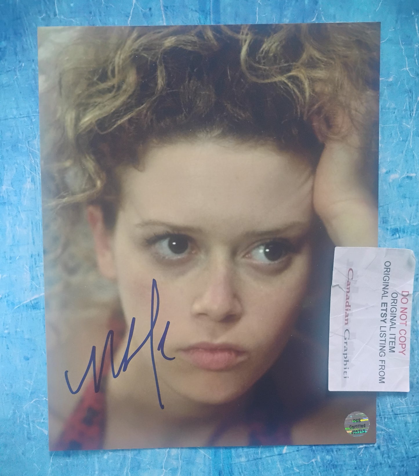 Natasha Lyonne Hand Signed Autograph 8x10 Photo COA