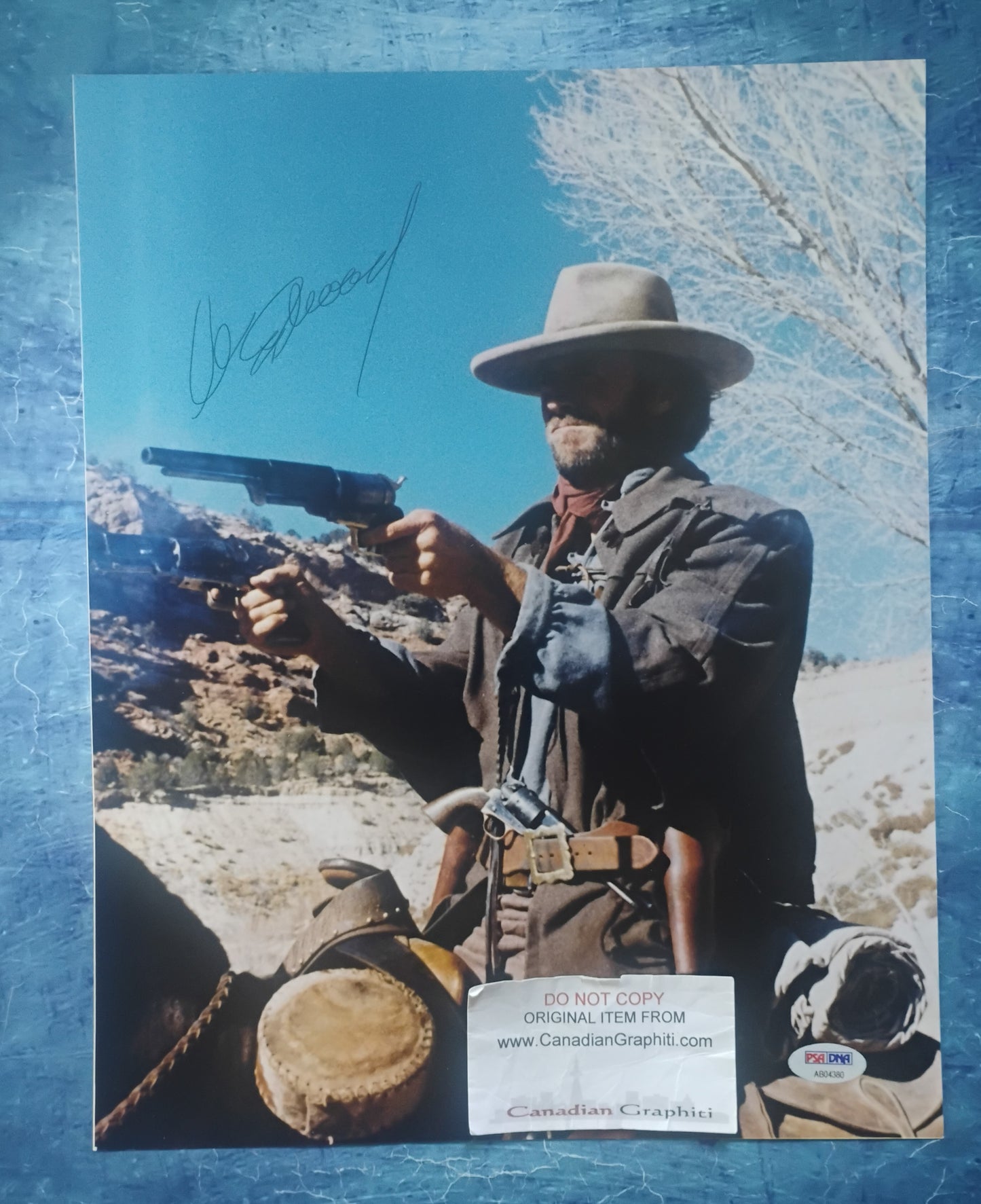 Clint Eastwood Hand Signed Autograph 11x14 Photo PSA COA