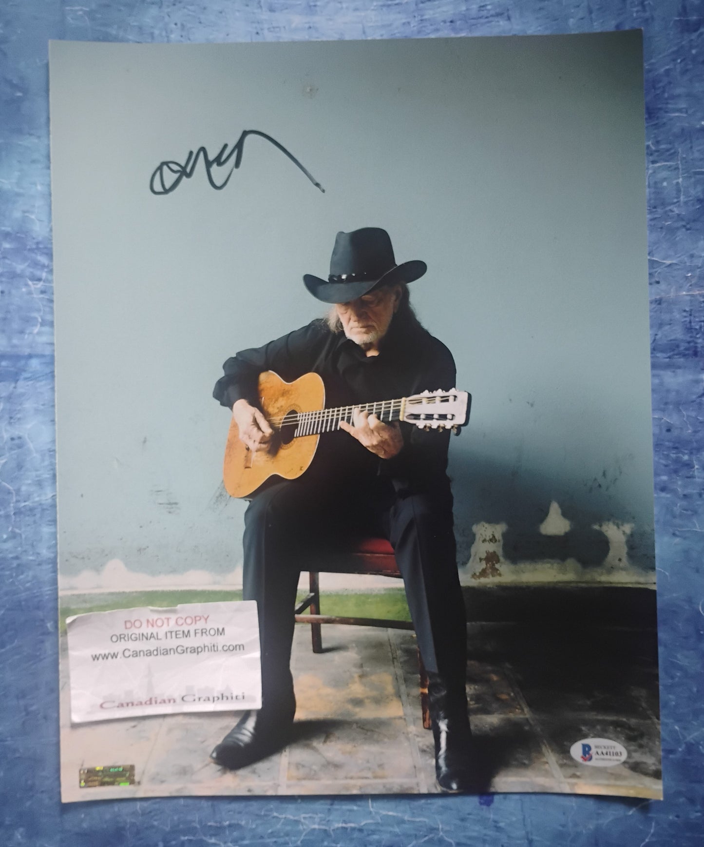 Willie Nelson Hand Signed Autograph 11x14 Photo BAS COA