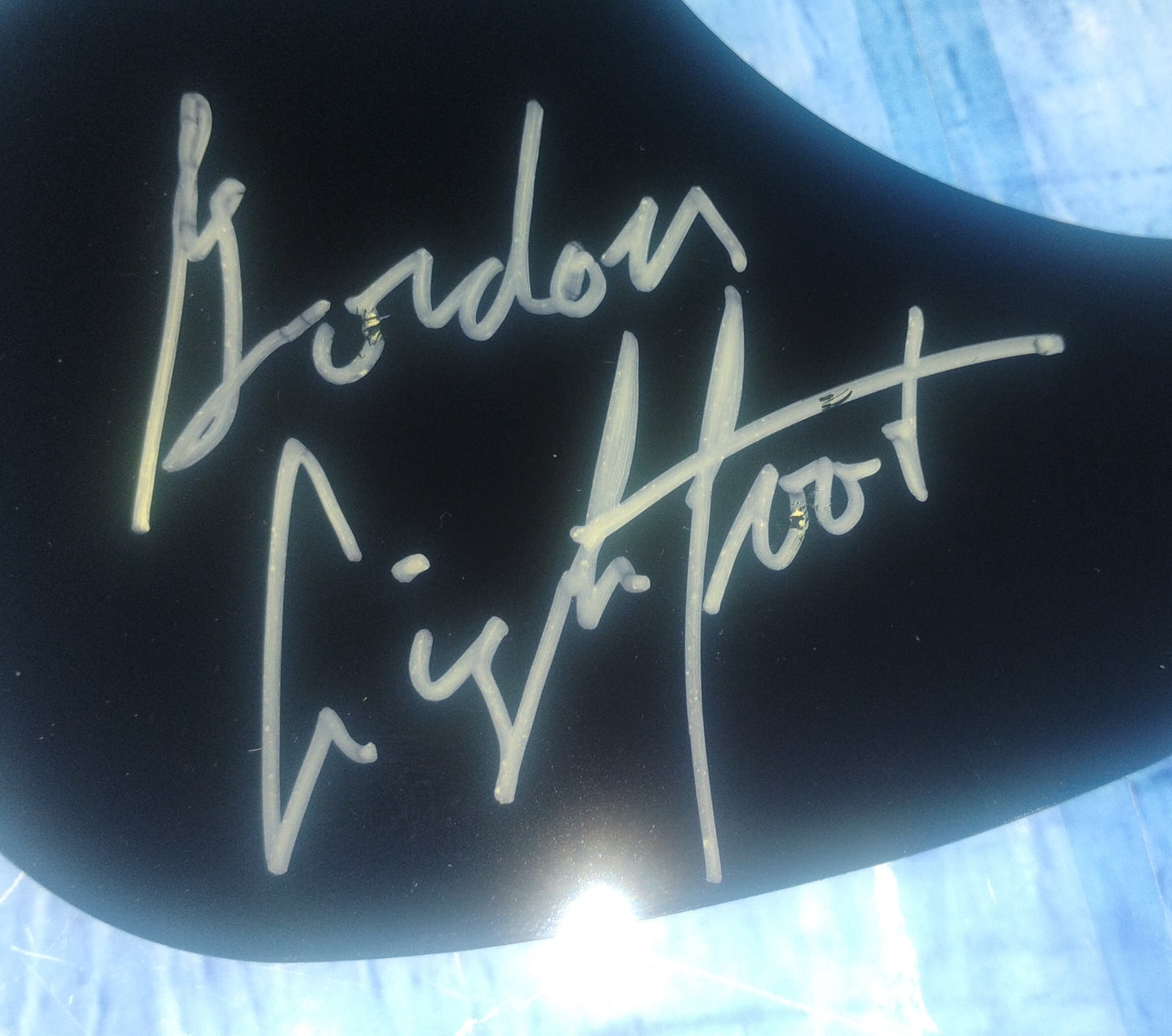 Gordon Lightfoot Hand Signed Autograph Guitar Pick Guard COA